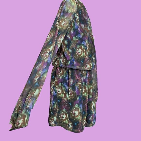 Oh My Love Elastic Waist Romper / SZ: S - Picture 5 of 8